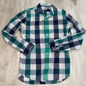Express Men’s Extra Slim Button down shirt